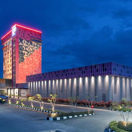 The Zuri Dumai Hotel Buitenkant foto